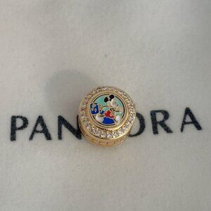Pandora Disney Vacation Club Mickey Pandora Charm Bead
